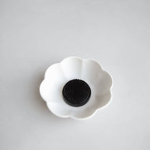Load image into Gallery viewer, Japanese Floral Pin Frogs