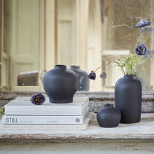 Load image into Gallery viewer, Ceramic Blossom Vase, Smoke