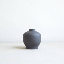 Load image into Gallery viewer, Ceramic Blossom Vase, Smoke