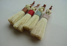 Load image into Gallery viewer, Round Whisk Table Broom

